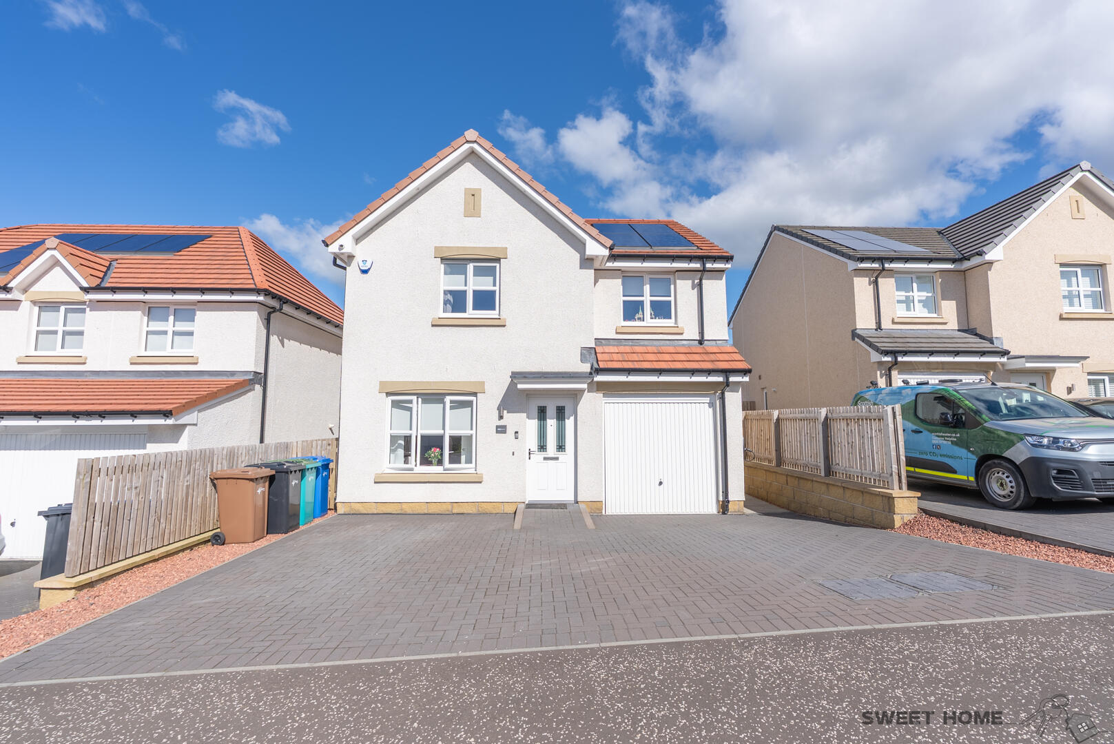 Elder Drive, Moodiesburn, Glasgow, G69 0FB